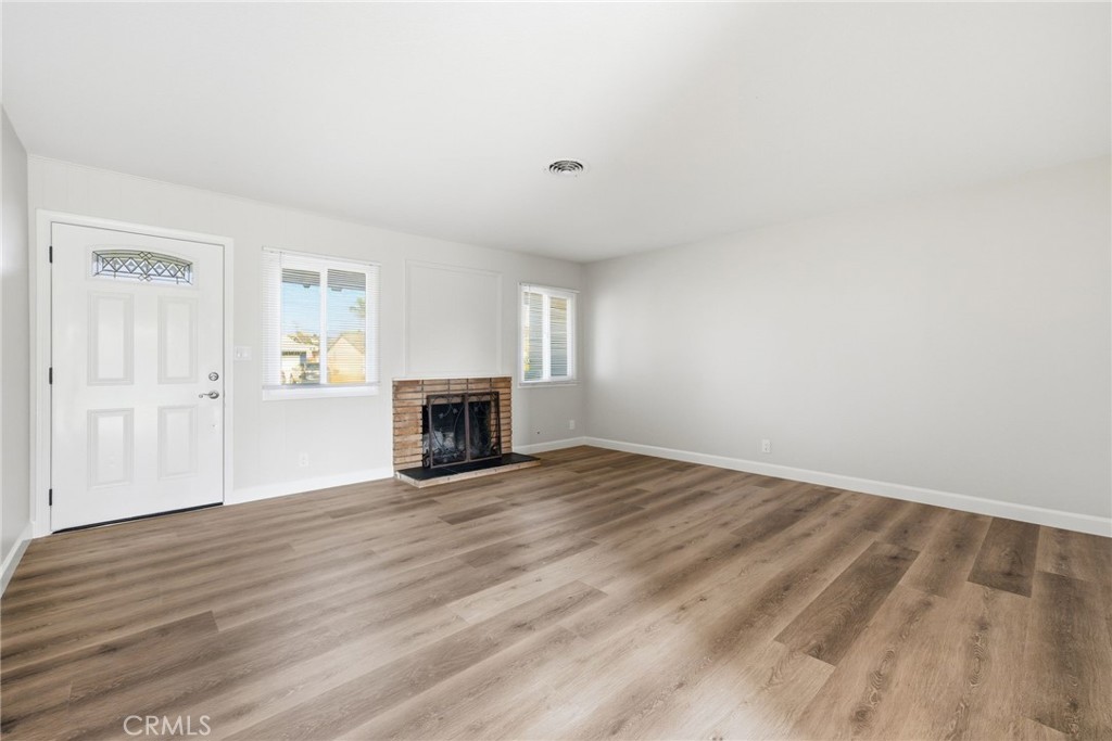 MLS #PW25280343 image #2