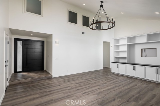 Detail Gallery Image 4 of 20 For 24871 Overland Dr, Laguna Hills,  CA 92653 - 3 Beds | 2 Baths