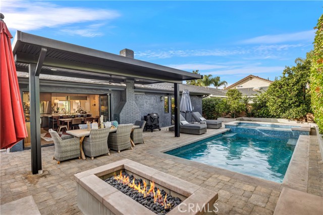 Detail Gallery Image 9 of 43 For 187 S Shattuck Pl, Orange,  CA 92866 - 3 Beds | 2 Baths