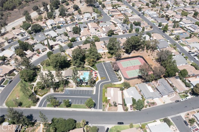 10412 Comstock Road, Corona CA: https://media.crmls.org/medias/f290ac43-2ac7-4f2f-a173-ccf4ad481094.jpg