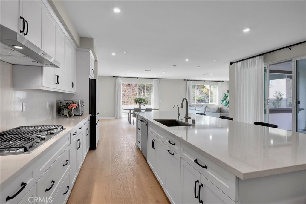 MLS #PW25261061 image #7