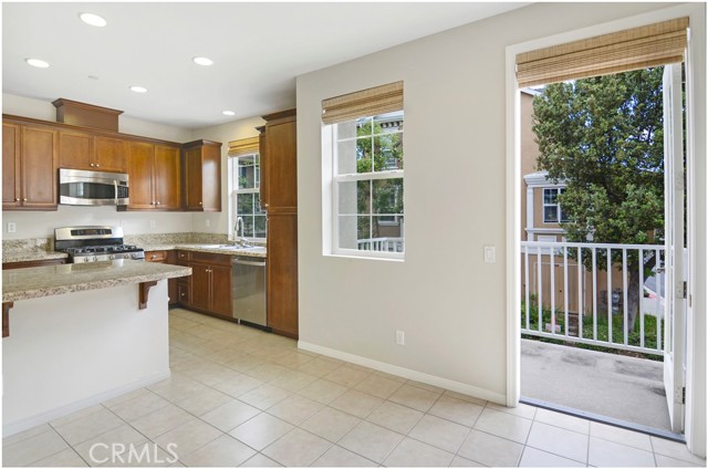 Detail Gallery Image 10 of 30 For 1410 Montgomery St, Tustin,  CA 92782 - 3 Beds | 2/1 Baths