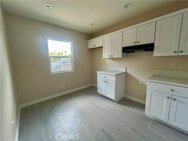 Detail Gallery Image 9 of 26 For 1657 N J St, San Bernardino,  CA 92411 - 3 Beds | 2 Baths