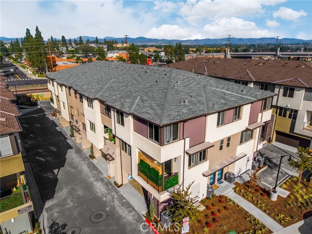 Detail Gallery Image 38 of 51 For 1954 Avenida Del Sol, Placentia,  CA 92870 - 1 Beds | 1/1 Baths