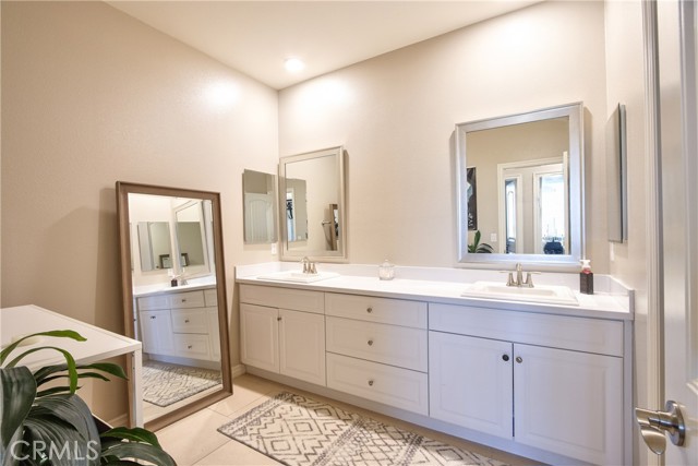 Detail Gallery Image 42 of 73 For 45668 Nora Cir, Temecula,  CA 92592 - 5 Beds | 4/1 Baths