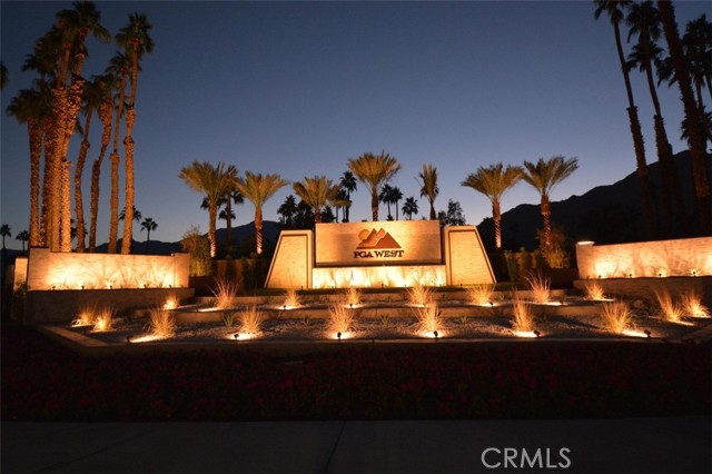 80265 Cedar, La Quinta CA: https://media.crmls.org/medias/f29318ee-1d99-4d43-80d6-0db45967bae9.jpg