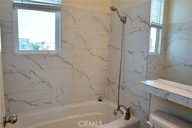 10519 Wilding Drive, Rancho Cucamonga CA: https://media.crmls.org/medias/f293c378-ec7a-48c4-bc32-cc2d617fd48e.jpg