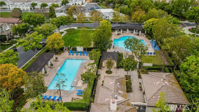 142 Main Street, Ladera Ranch CA: https://media.crmls.org/medias/f29431a1-7735-4a9e-a55f-6cbc10360bbe.jpg