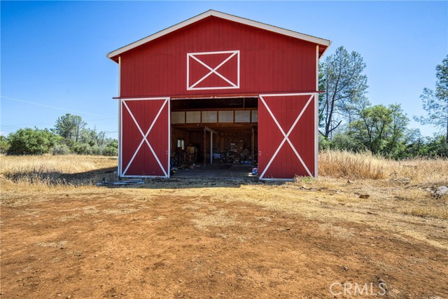 15000 Gray Pine Road, Lower Lake CA: https://media.crmls.org/medias/f295bd83-d963-4f71-9d12-407e59438987.jpg