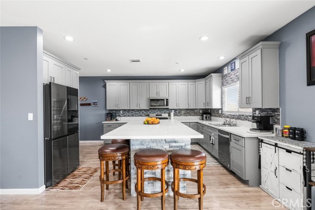 Detail Gallery Image 21 of 57 For 10588 Peach Ave, California City,  CA 93505 - 4 Beds | 2/1 Baths