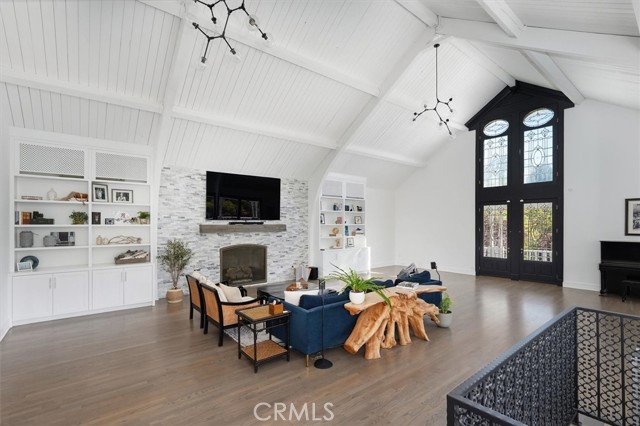 Detail Gallery Image 13 of 71 For 28933 Wagon Rd, Agoura Hills,  CA 91301 - 4 Beds | 5 Baths