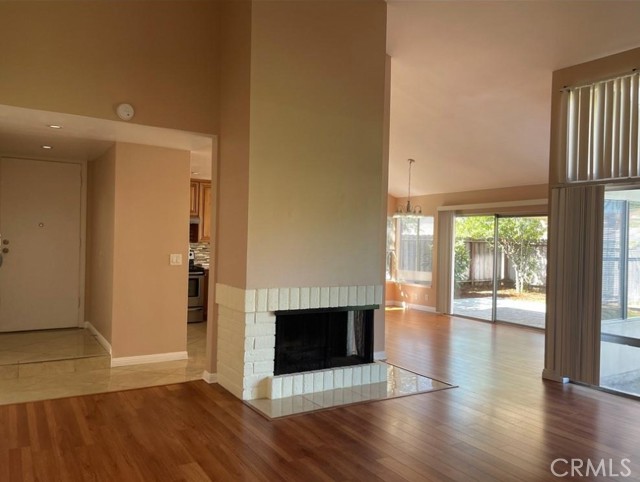 Detail Gallery Image 5 of 9 For 3612 Baylor St, Irvine,  CA 92614 - 4 Beds | 2 Baths