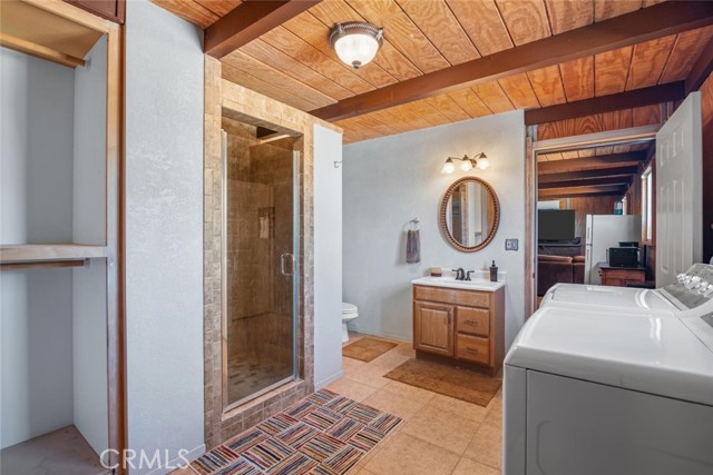 21100 Paseo Montana, Murrieta CA: https://media.crmls.org/medias/f2991de6-9ee6-4f26-9777-803d725bd5de.jpg