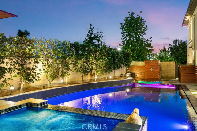 Detail Gallery Image 4 of 5 For 83 Lunar, Irvine,  CA 92618 - 5 Beds | 6/1 Baths