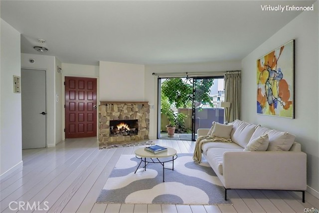 Detail Gallery Image 6 of 14 For 3252 via Marin #9,  La Jolla,  CA 92037 - 2 Beds | 2/1 Baths