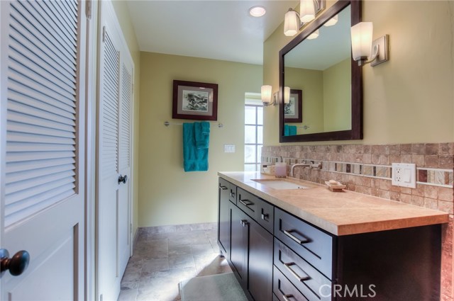 10 Via La Cima, Rancho Palos Verdes, California 90275, 3 Bedrooms Bedrooms, ,3 BathroomsBathrooms,Residential,Sold,Via La Cima,SB17269330