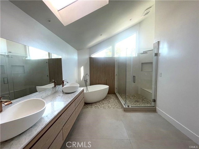 Detail Gallery Image 20 of 33 For 1 Tamizar, Irvine,  CA 92620 - 4 Beds | 3 Baths