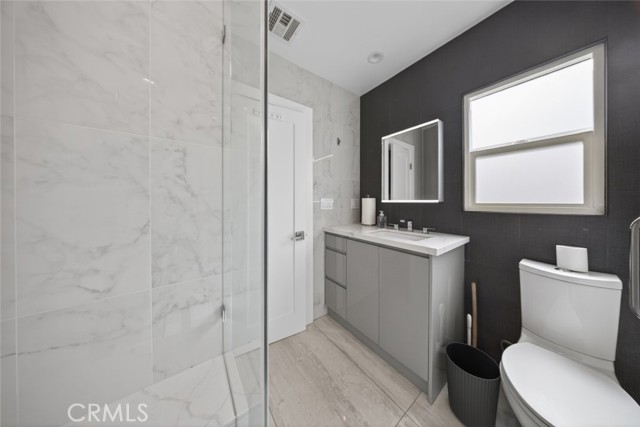 Detail Gallery Image 19 of 49 For 22247 De La Osa St, Woodland Hills,  CA 91364 - 4 Beds | 3 Baths