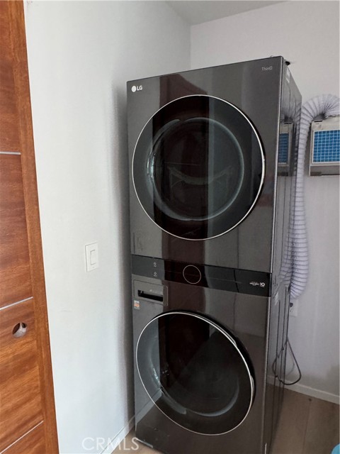 Detail Gallery Image 7 of 12 For 600 Ocean, Seal Beach,  CA 90740 - 4 Beds | 4 Baths