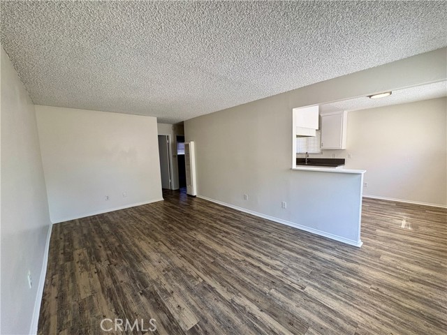 4920 Maine Avenue, Baldwin Park CA: https://media.crmls.org/medias/f29df8af-3948-4cc5-918b-c1597fd08c67.jpg