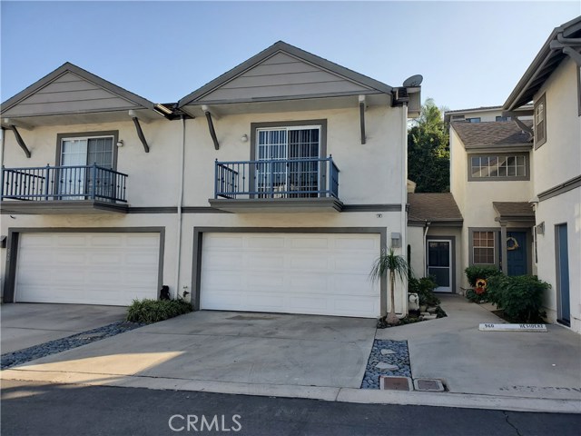 940 W Country View #33, La Habra, CA 90631