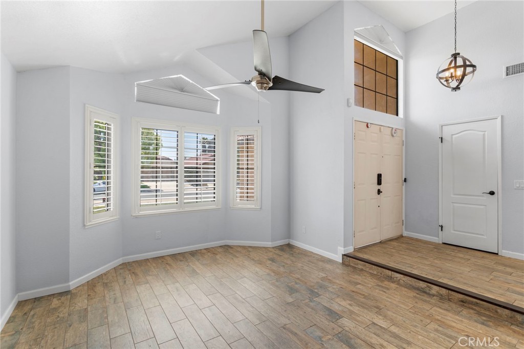 MLS #SW25163187 image #5