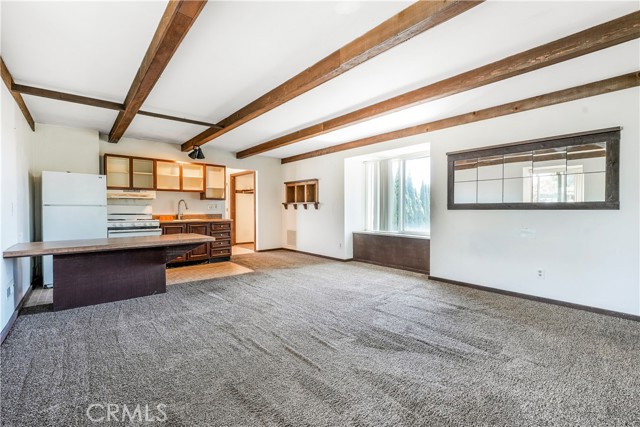 1300 Oak Avenue, Carlsbad CA: https://media.crmls.org/medias/f29e7f40-f8cc-4796-9742-f0b77eb95d9d.jpg