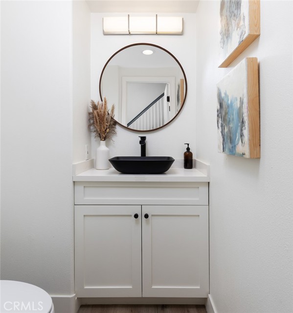 11 Southern Hills Drive, Aliso Viejo CA: https://media.crmls.org/medias/f29f2ffe-42fe-4c12-a468-8e0de0f060b0.jpg