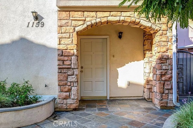 Detail Gallery Image 3 of 24 For 1159 Steuben St, Pasadena,  CA 91106 - 3 Beds | 2/1 Baths