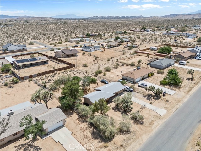 58349 Pimlico Street, Yucca Valley CA: https://media.crmls.org/medias/f29f9a08-5cc7-491d-b52d-0c55925a7628.jpg