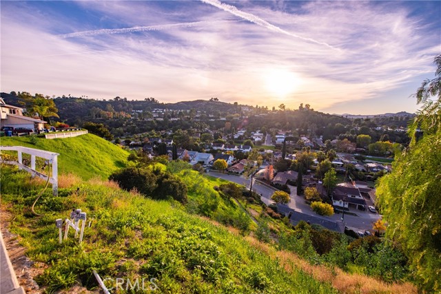 Detail Gallery Image 16 of 20 For 35 Torreon Dr, Woodland Hills,  CA 91364 - – Beds | – Baths