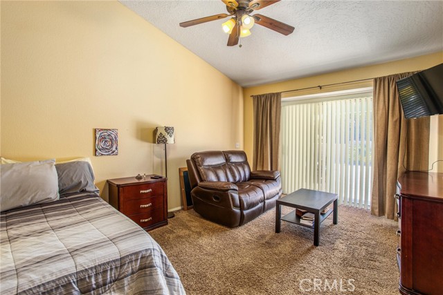Detail Gallery Image 18 of 33 For 12701 Whispering Springs Rd, Victorville,  CA 92395 - 3 Beds | 2 Baths