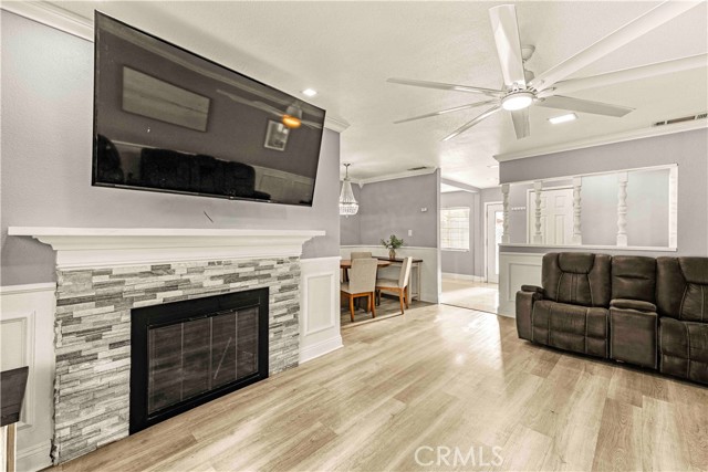 Detail Gallery Image 12 of 39 For 15534 Carfax, Bellflower,  CA 90706 - 3 Beds | 2 Baths