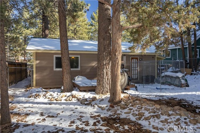 1177 Mitchell Lane, Big Bear City, California 92314, 2 Bedrooms Bedrooms, ,1 BathroomBathrooms,Single Family Residence,For Sale,Mitchell,IG25012385