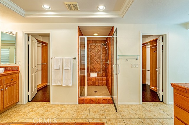 Detail Gallery Image 26 of 62 For 17730 Wren Dr, Canyon Country,  CA 91387 - 5 Beds | 3 Baths