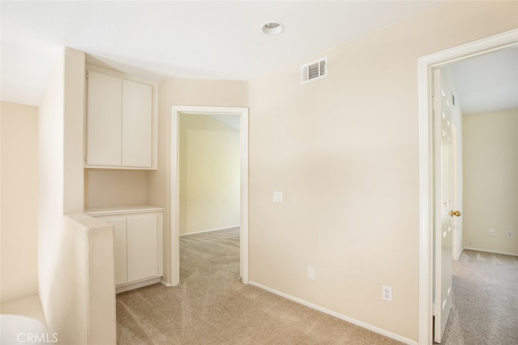 F2a19ba2 C6f4 4db9 B55f 1af5a6a3fe63