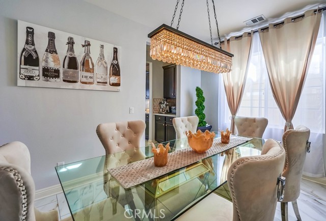 Detail Gallery Image 15 of 38 For 6850 Lucite Dr, Corona,  CA 92880 - 5 Beds | 3/1 Baths