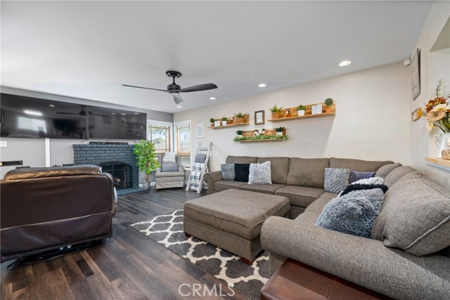 Detail Gallery Image 7 of 38 For 1246 E Monroe Ave, Orange,  CA 92867 - 3 Beds | 2 Baths