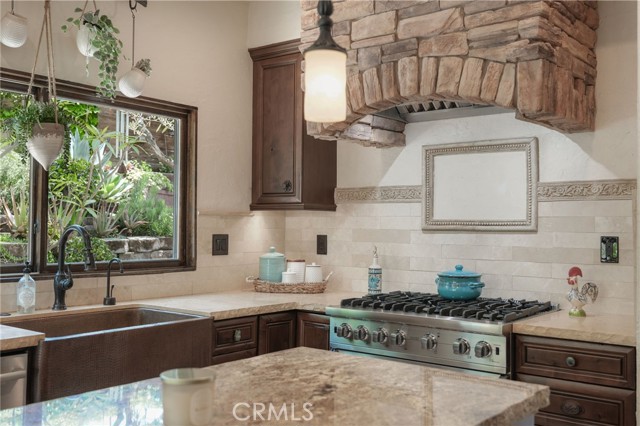 19066 Willow Brook, Lake Forest CA: https://media.crmls.org/medias/f2a351a0-5b8e-40c8-b473-e8724d0cfd66.jpg