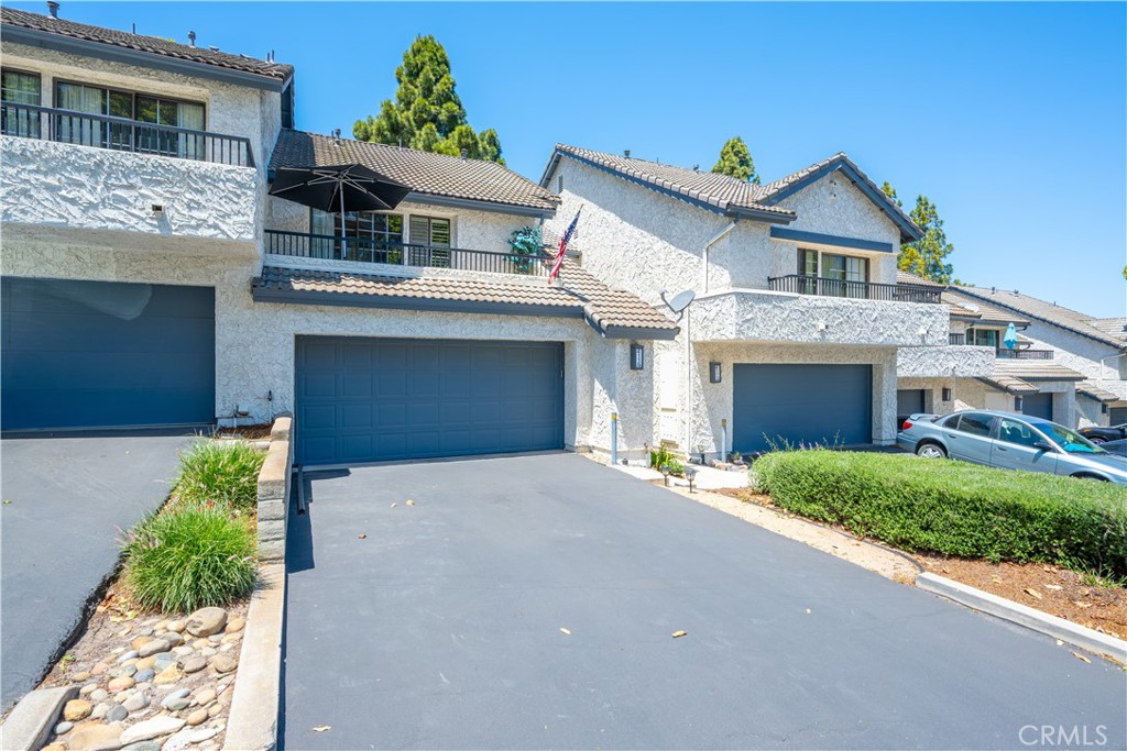 4115 Eucalyptus Lane