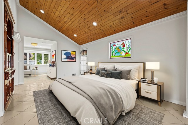 3916 Carnavon Way, Los Angeles CA: https://media.crmls.org/medias/f2a4a719-73e8-4727-8040-e6765e5b1a3a.jpg