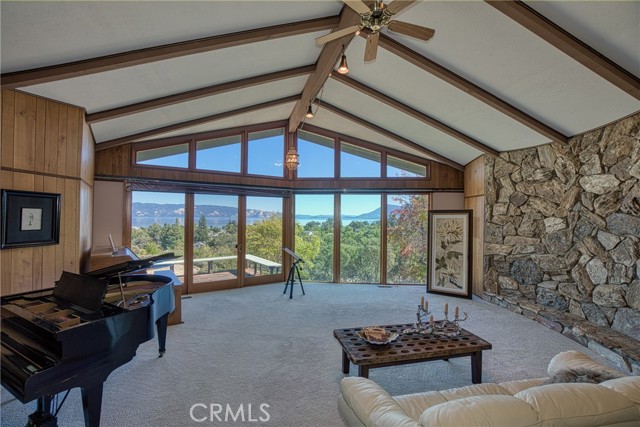 Detail Gallery Image 10 of 58 For 807 Crystal Lake Way, Lakeport,  CA 95453 - 4 Beds | 4 Baths