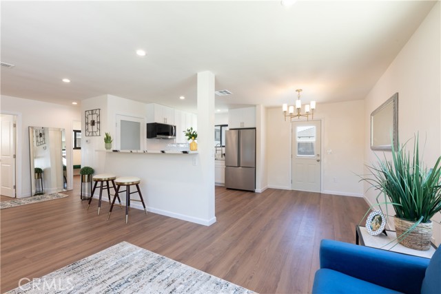Detail Gallery Image 21 of 64 For 3240 Pacific Ave, Long Beach,  CA 90807 - 4 Beds | 3 Baths