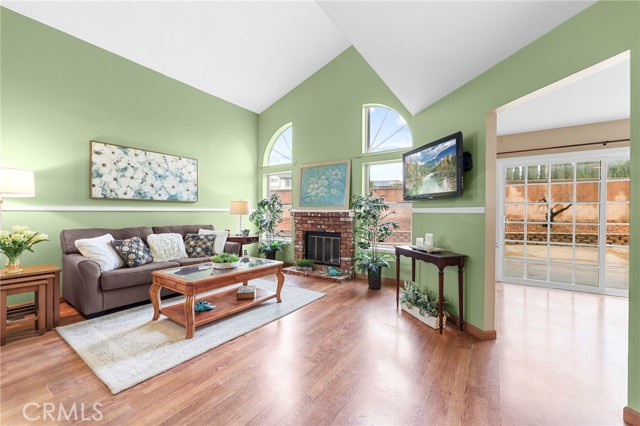 Detail Gallery Image 5 of 30 For 12804 Somerset, Chino,  CA 91710 - 3 Beds | 2/1 Baths