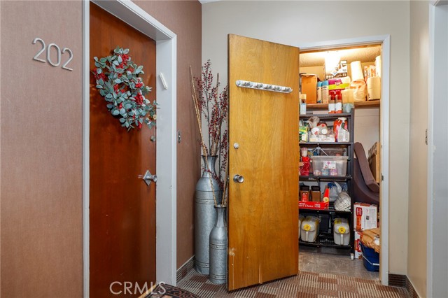 Detail Gallery Image 26 of 30 For 531 N Rossmore Ave #202,  Los Angeles,  CA 90004 - 2 Beds | 2 Baths