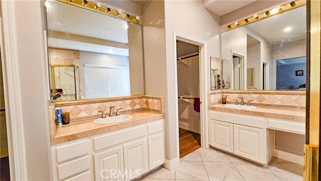 MLS #SR25237660 image #12