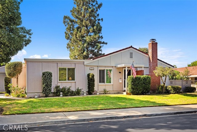 5345 Bahia Blanca W, Laguna Woods CA: https://media.crmls.org/medias/f2a94608-4ca7-4b2d-ad3e-195906cd93b1.jpg