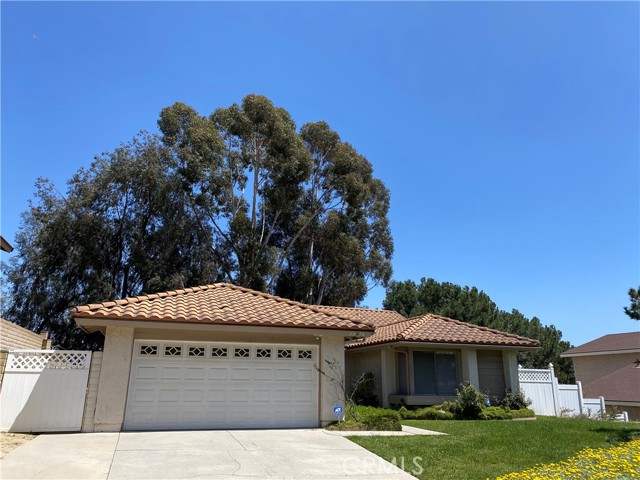 19578 Vista Hermosa Drive Walnut, California This beautiful and brightly house has 3 spacious bedrooms, 2 bathrooms, and 1,533 sq ft of total living space located in one the most desirable hillside areas of Walnut. This fantastic spacious floor plan offers formal living room with cosy fire place and dining room, open, and roomy kitchen with plenty of cabinet spaces open to family dining area and family. room. The living room is bright and high ceiling with upgraded wood floors. Open kitchen has granite overlay counter over new kitchen cabinets. 2 car garages. New paint inside. Huge yard with views. Auto sprinklers for front and rear yard. Convenient location easy access to freeways, supermarkets, restaurants, schools, shopping centers, Mt. Sac College, Cal Poly University. No needed to preview. Just Go.