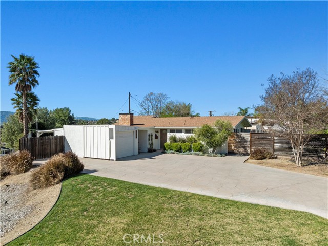 Front Image Thumbnail for CRSR26047375