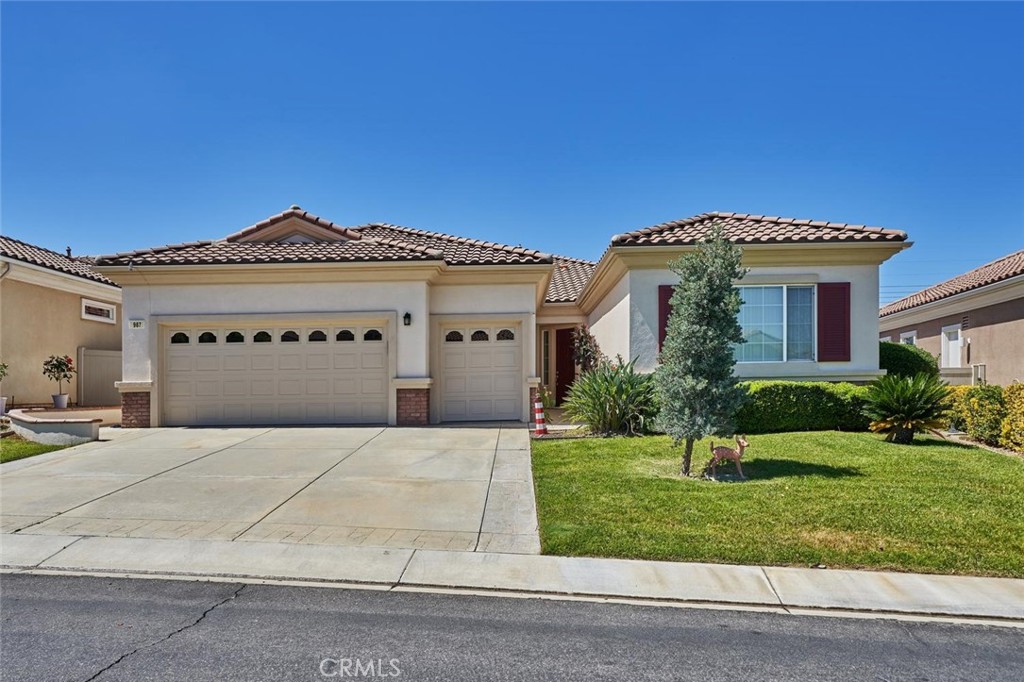 987 Avenal